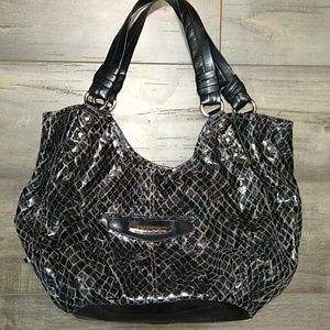 Kathy Van Zeeland black & gray faux snakeskin animal print shoulder bag/purse